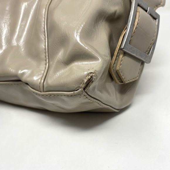 Kenneth Cole Reaction Beige Handbag Medium Sized Purse - Picture 11 of 11